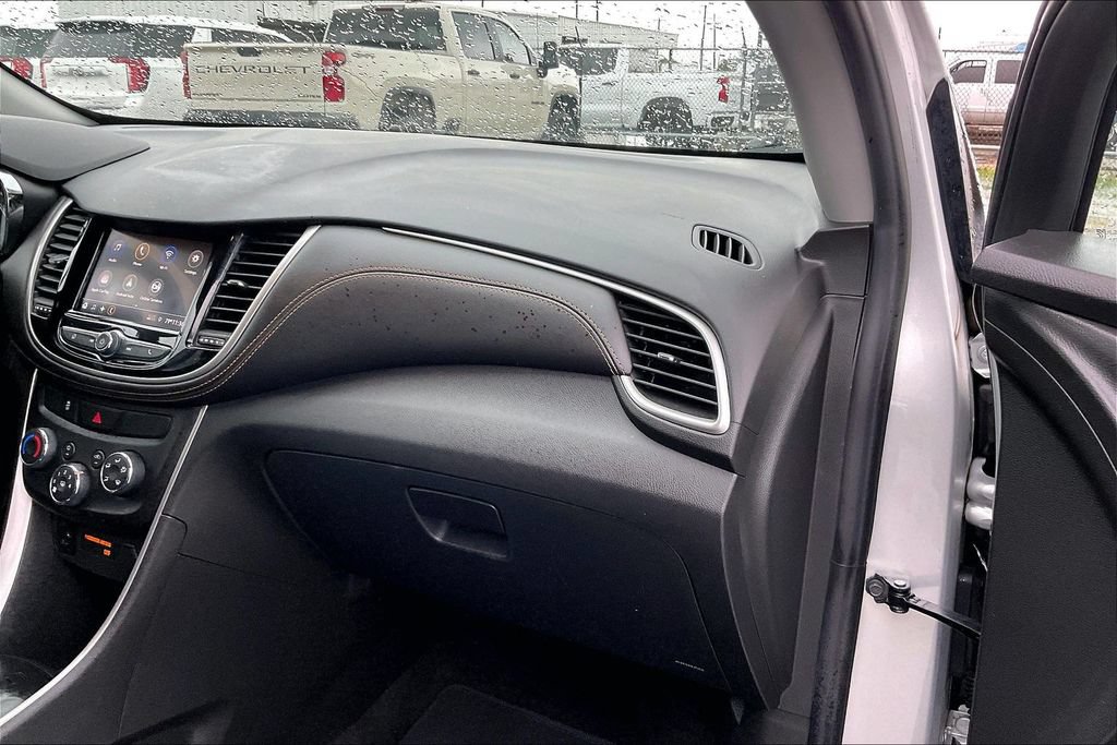 Used 2022 Chevrolet Trax LS w/ Tint and Cruise Package FWD image 23