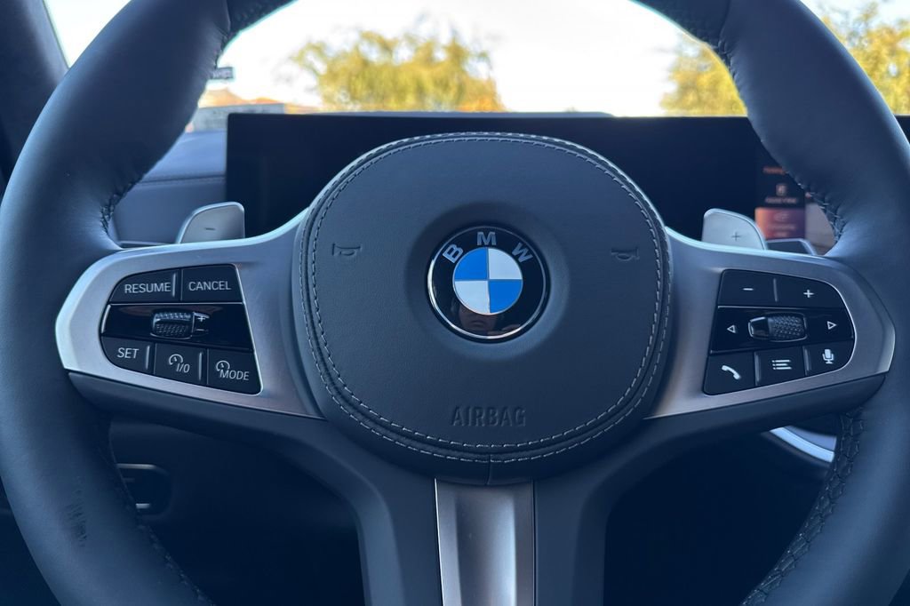 New 2026 BMW X7 xDrive40i w/ M Sport Package image 27