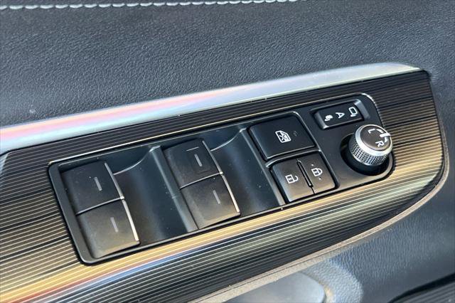 Certified 2021 Toyota Venza Limited AWD/4WD image 13
