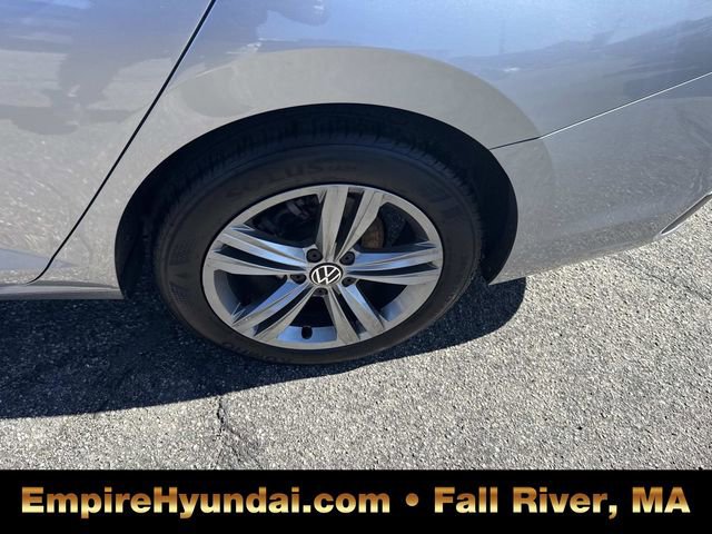 Used 2024 Volkswagen Jetta SE image 13