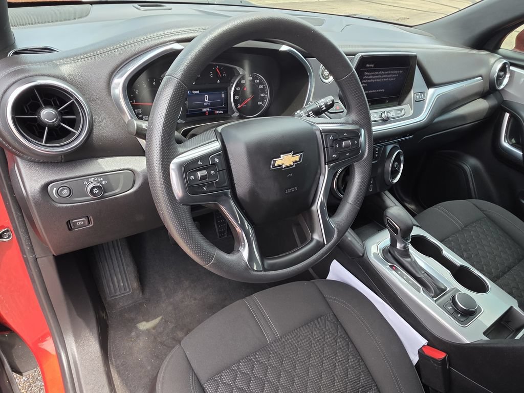 Used 2022 Chevrolet Blazer LT FWD image 11