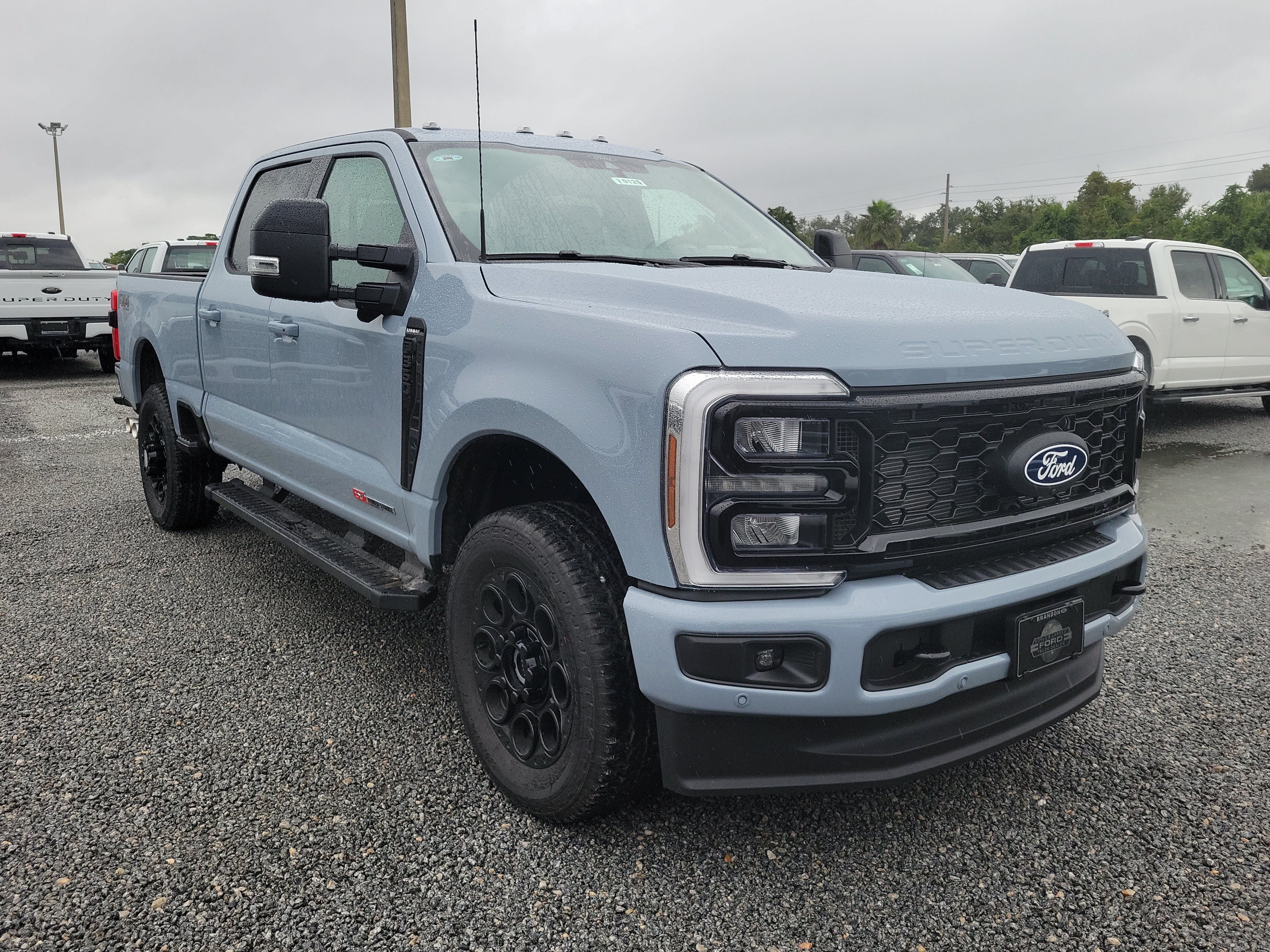 New 2027 Ford F350 Lariat w/ Black Appearance Package AWD/4WD image 2