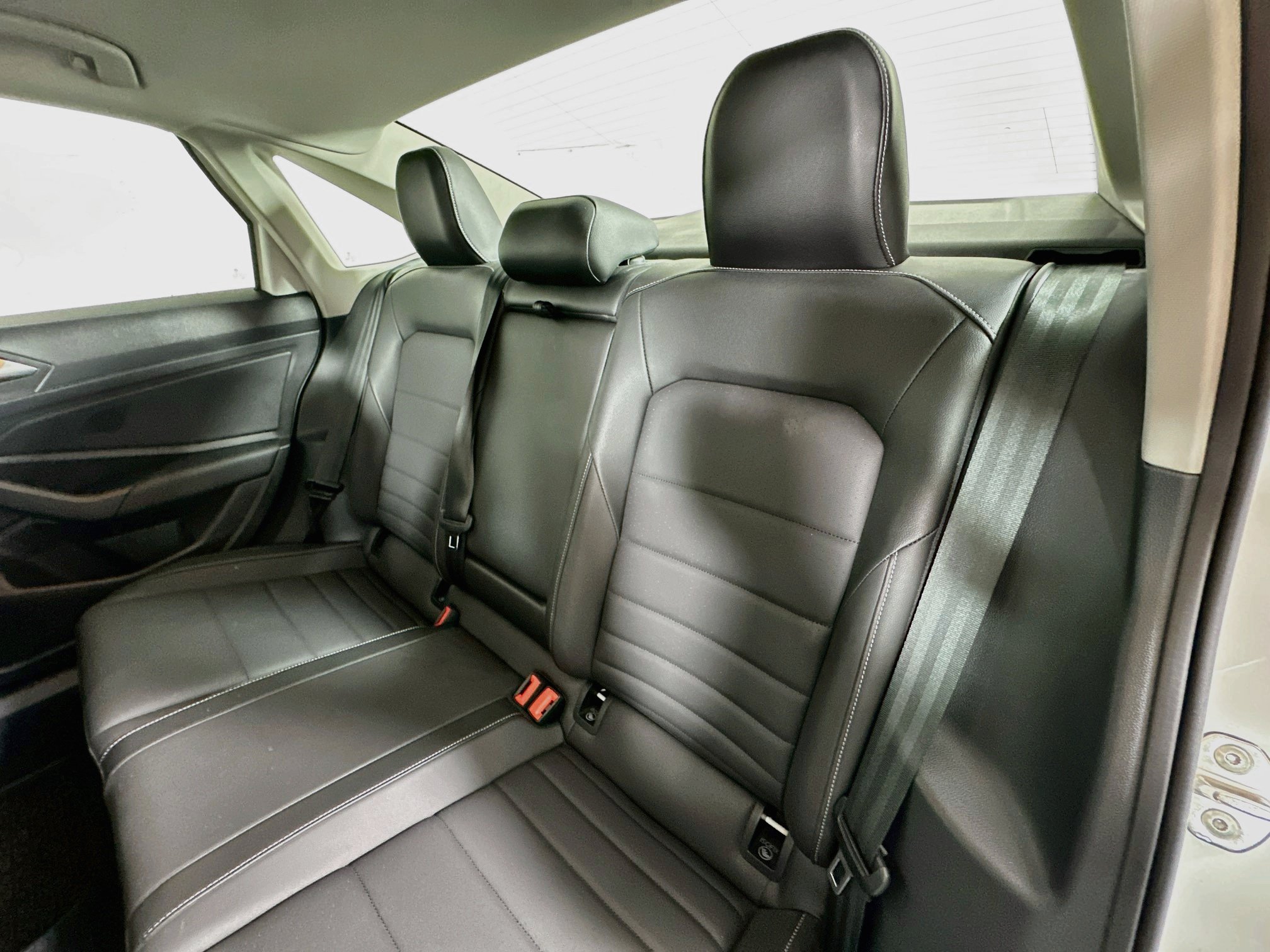 Used 2021 Volkswagen Jetta SEL FWD image 24