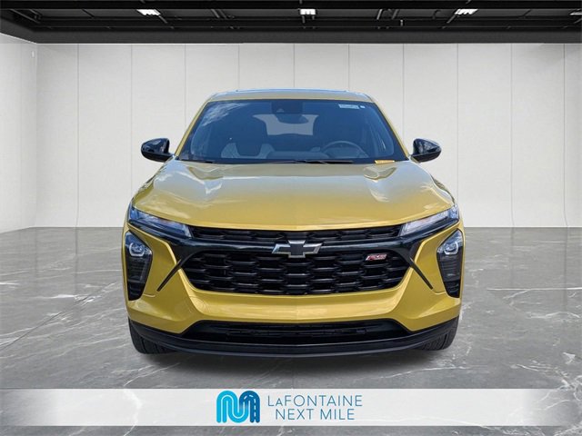 Used 2024 Chevrolet Trax RS w/ Sunroof Package image 8