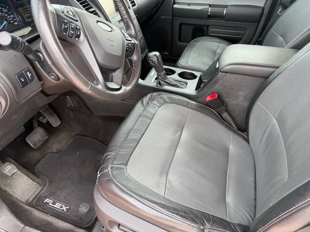 Used 2014 Ford Flex SEL w/ Equipment Group 202A AWD/4WD image 33
