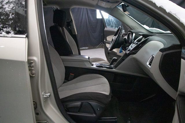 Used 2013 Chevrolet Equinox LT w/ Driver Convenience Package image 15