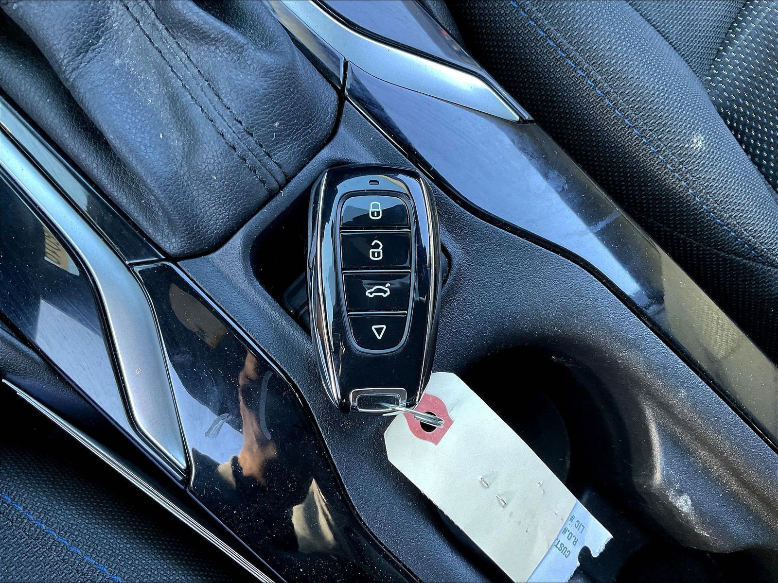 Used 2020 Toyota Corolla SE w/ SE Premium Package FWD image 34