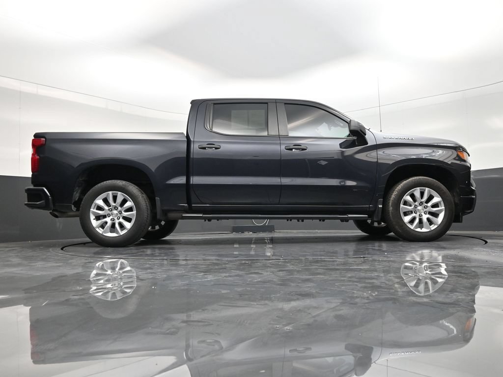 Used 2023 Chevrolet Silverado 1500 Custom RWD image 22