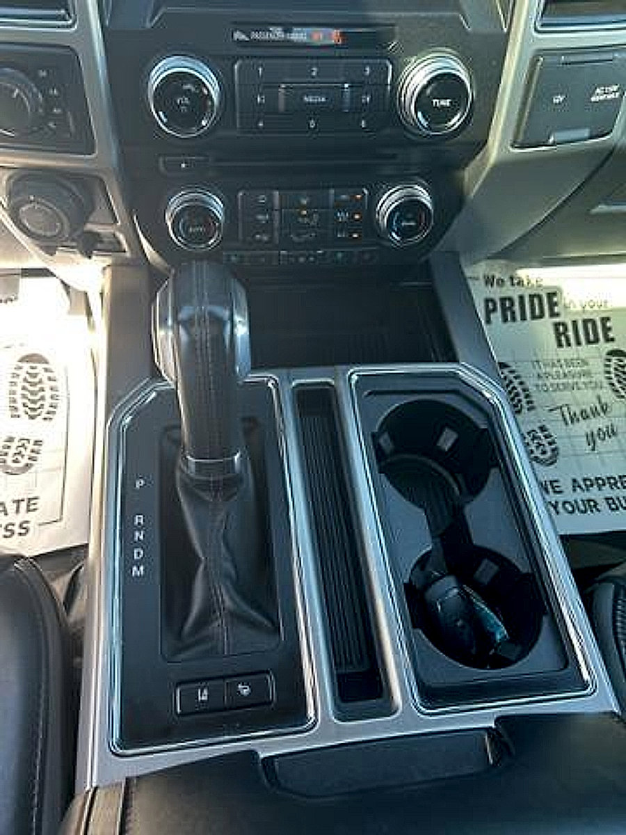 Used 2018 Ford F150 Platinum w/ Equipment Group 701A Luxury image 24