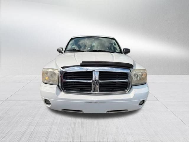 Used 2005 Dodge Dakota Laramie w/ Sport Appearance Group AWD/4WD image 8