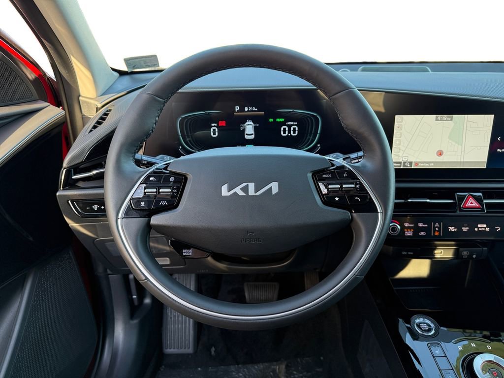 New 2025 Kia Niro EX w/ EX Cold Weather Package image 12