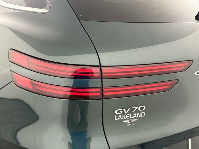 Certified 2024 Genesis GV70 2.5T w/ Select Package AWD/4WD image 26