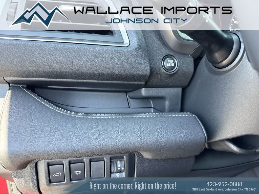 Used 2026 Subaru Ascent Limited AWD/4WD image 33