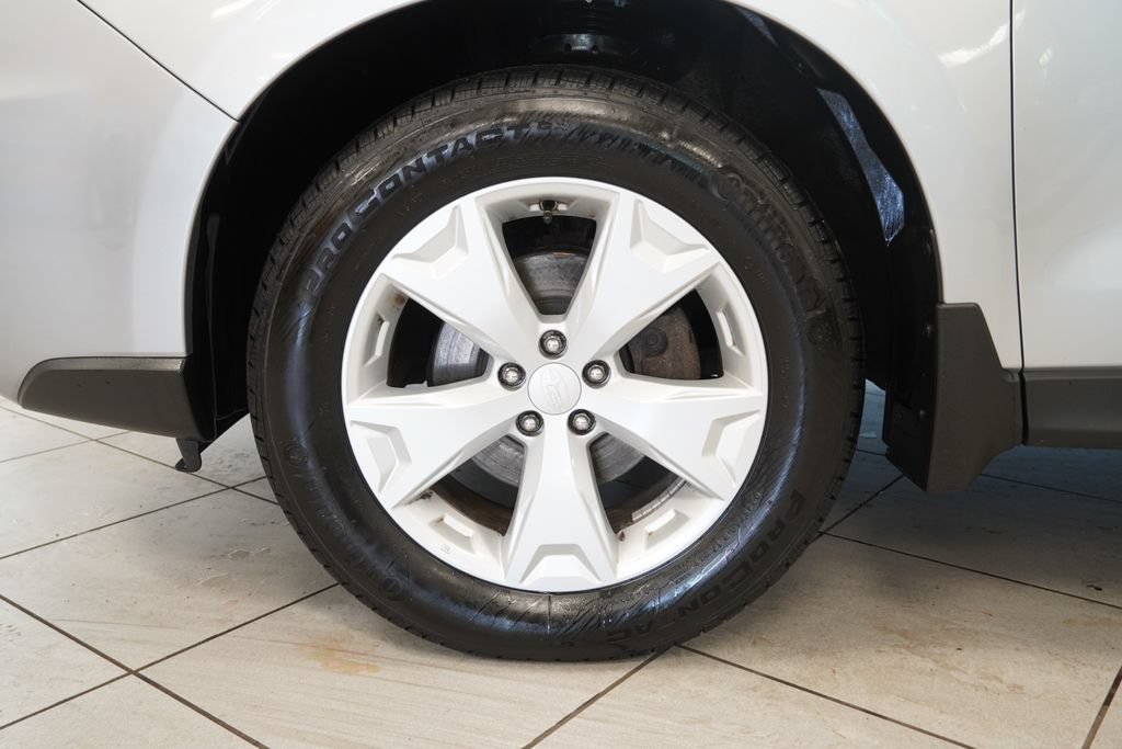 Used 2015 Subaru Forester 2.5i w/ Alloy Wheel Package AWD/4WD image 16