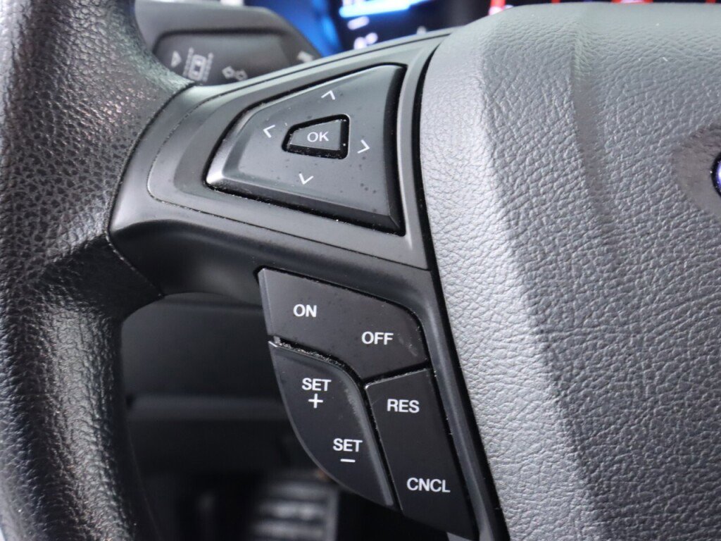 Used 2019 Ford Edge SE w/ SE Fleet Driver's Package FWD image 12