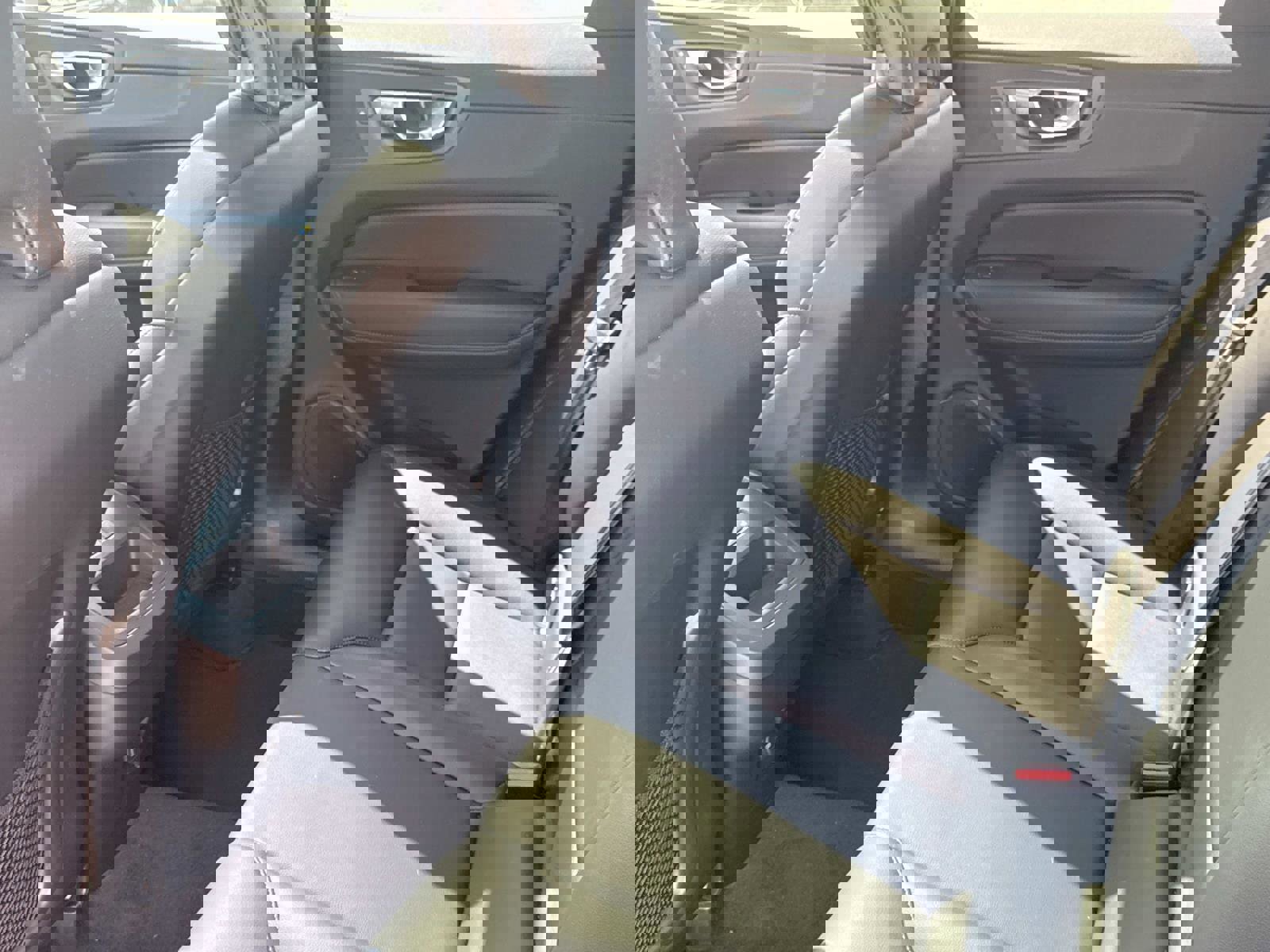 Certified 2025 Volvo XC60 B5 Core w/ Climate Package image 14