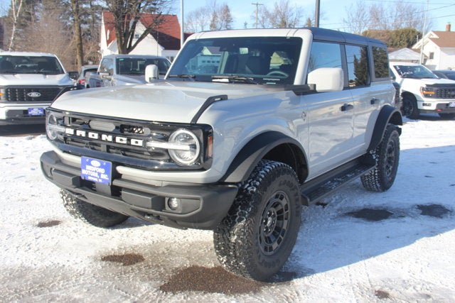 New 2026 Ford Bronco Outer Banks w/ Sasquatch Package AWD/4WD image 7