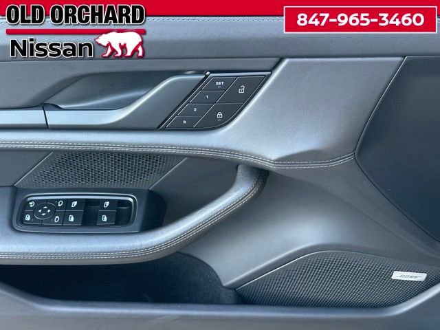 Used 2022 Porsche Taycan GTS AWD/4WD image 12