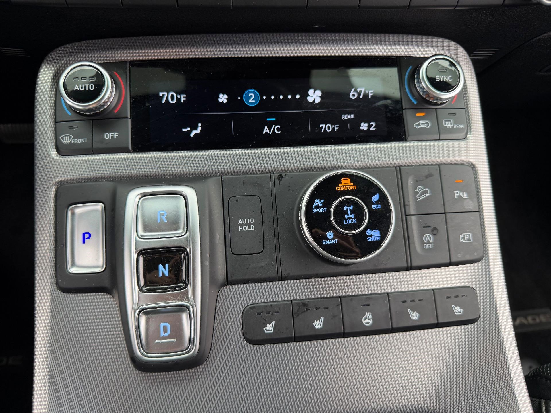 Used 2023 Hyundai Palisade Calligraphy image 30