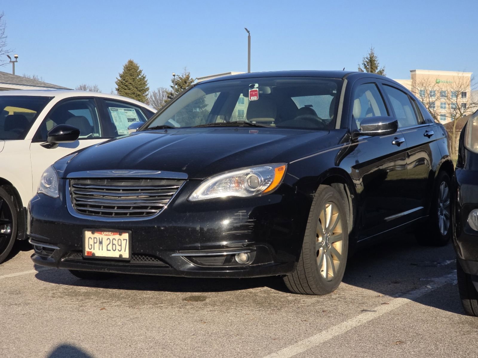 Used 2014 Chrysler 200 Limited w/ Sun/Sound Group image 4