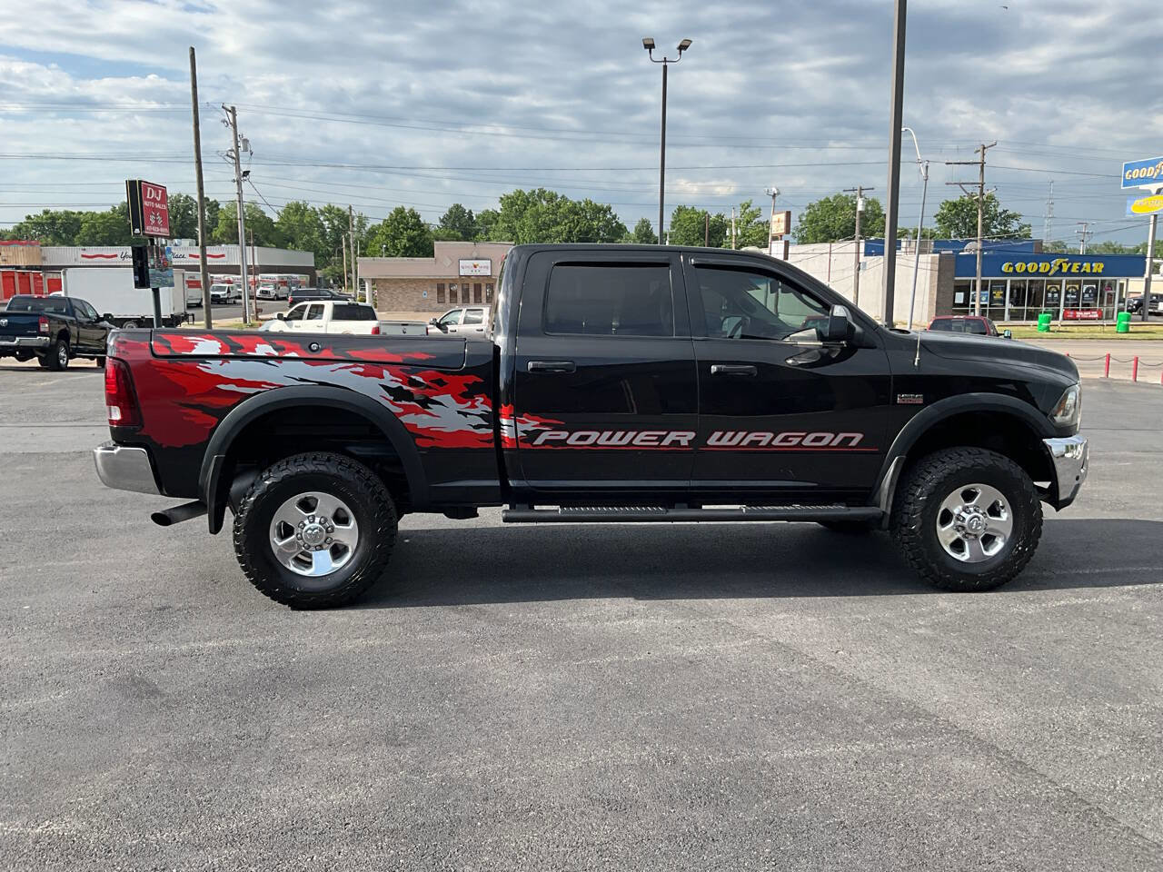 Used 2016 RAM 2500 Power Wagon w/ Luxury Group AWD/4WD image 6