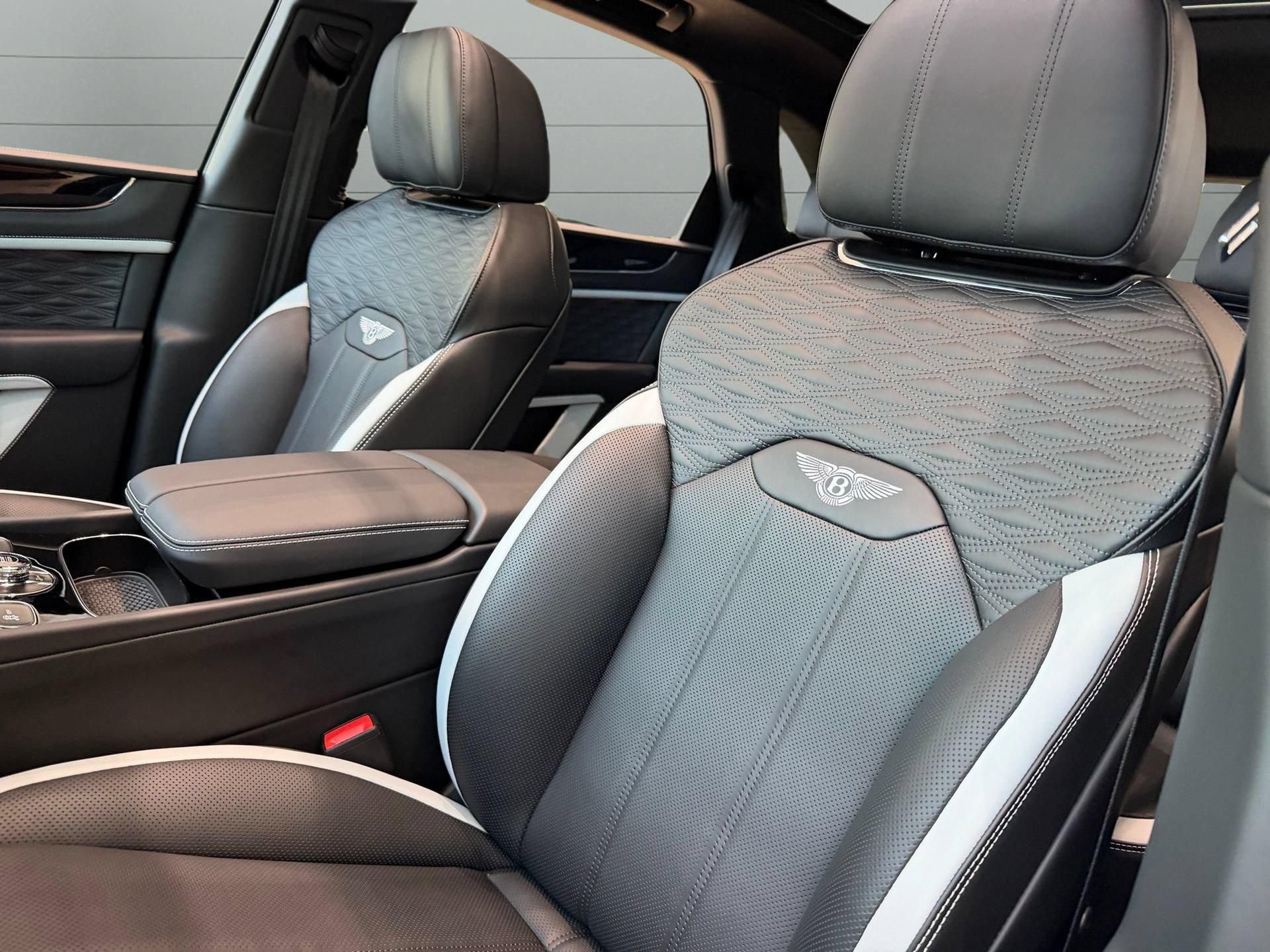 New 2026 Bentley Bentayga Speed AWD/4WD image 27