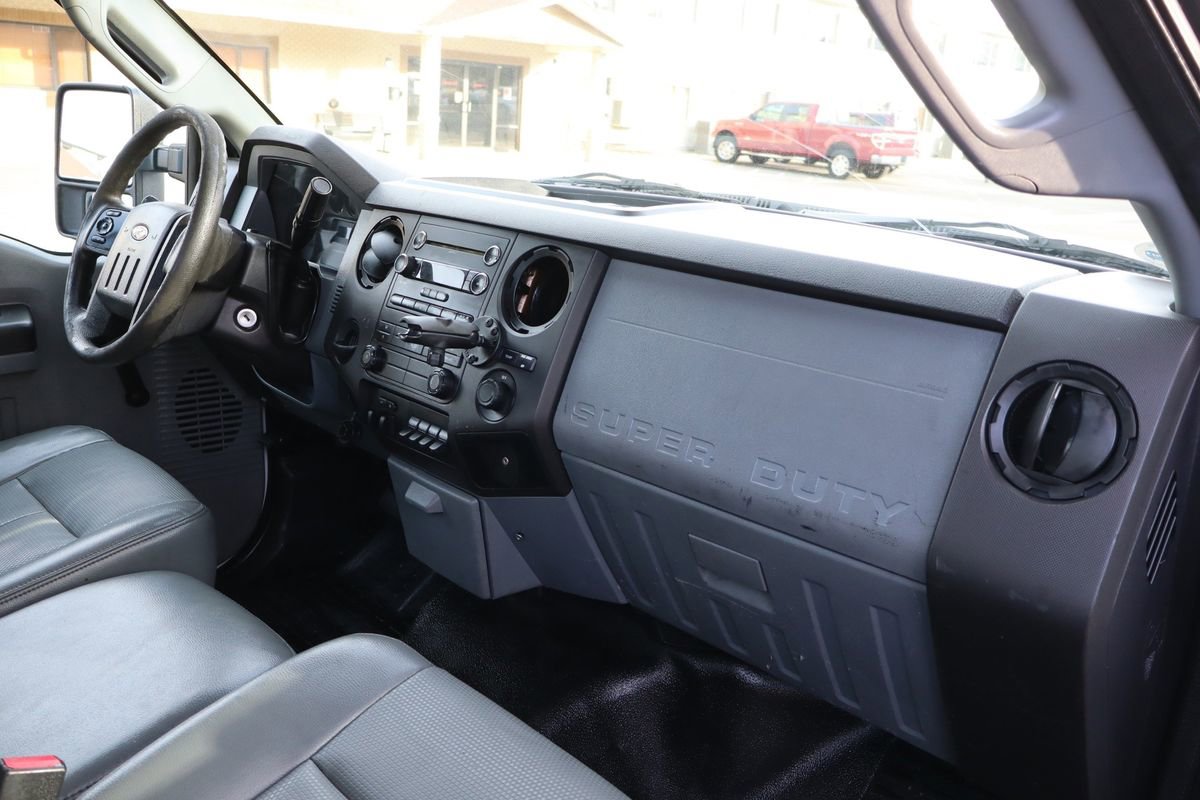 Used 2013 Ford F550 2WD Regular Cab Super Duty w/ Payload Upgrade Pkg image 15