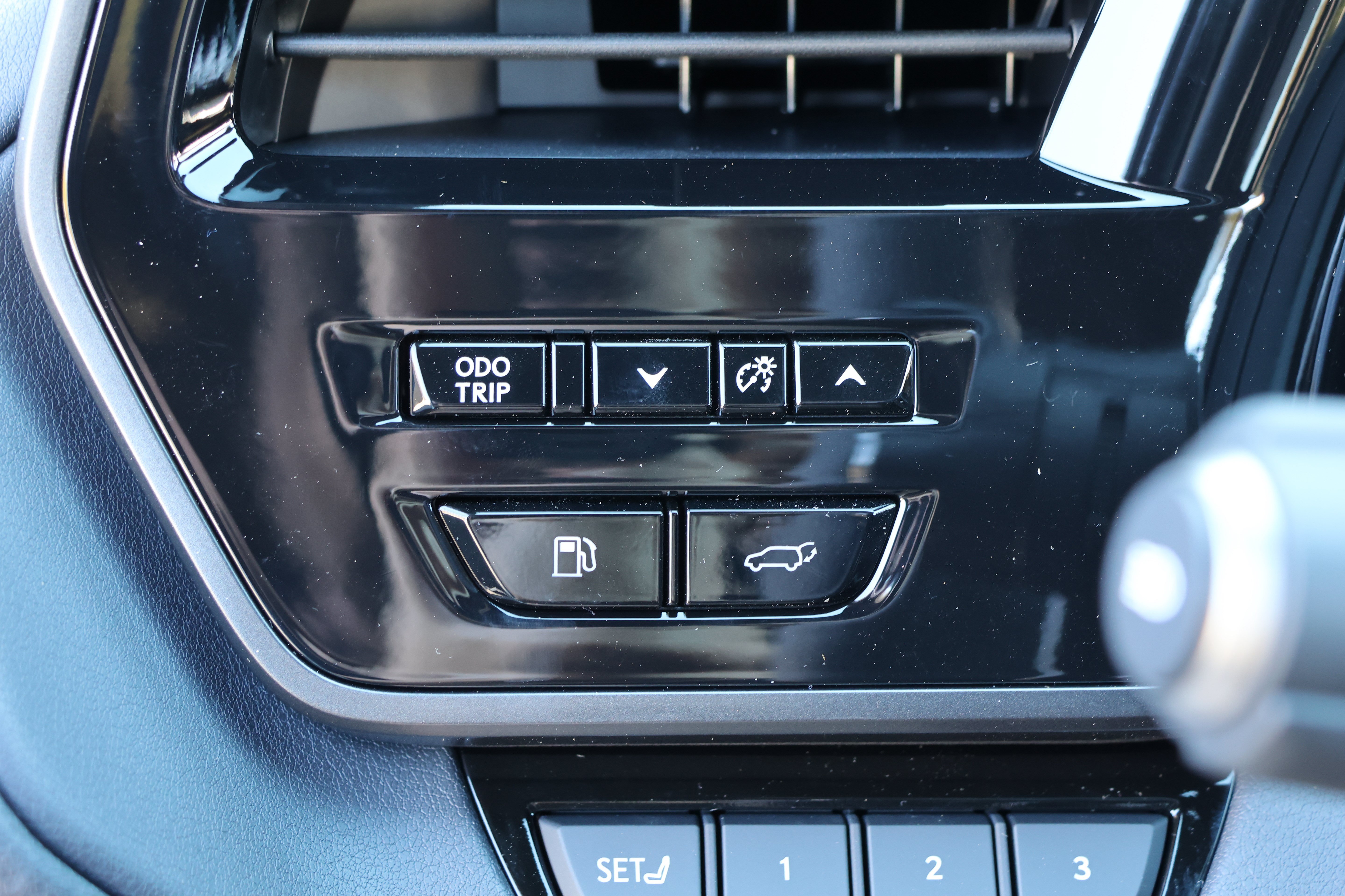 New 2026 Lexus TX 500h AWD image 14