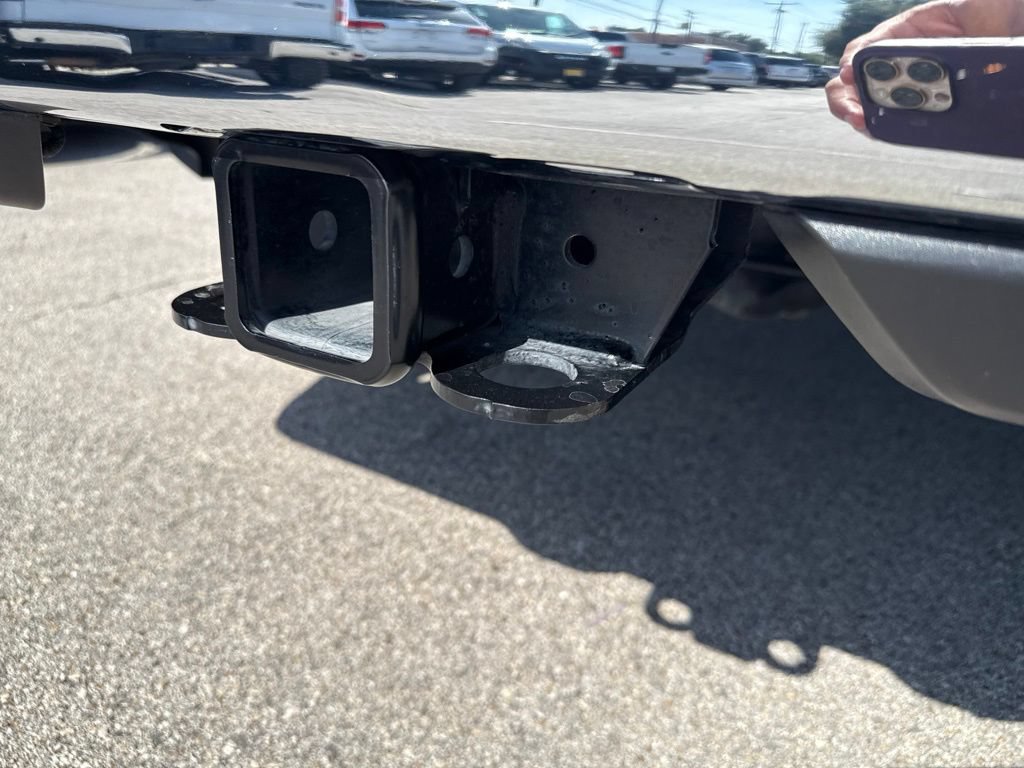 Used 2024 RAM 2500 Laramie AWD/4WD image 9