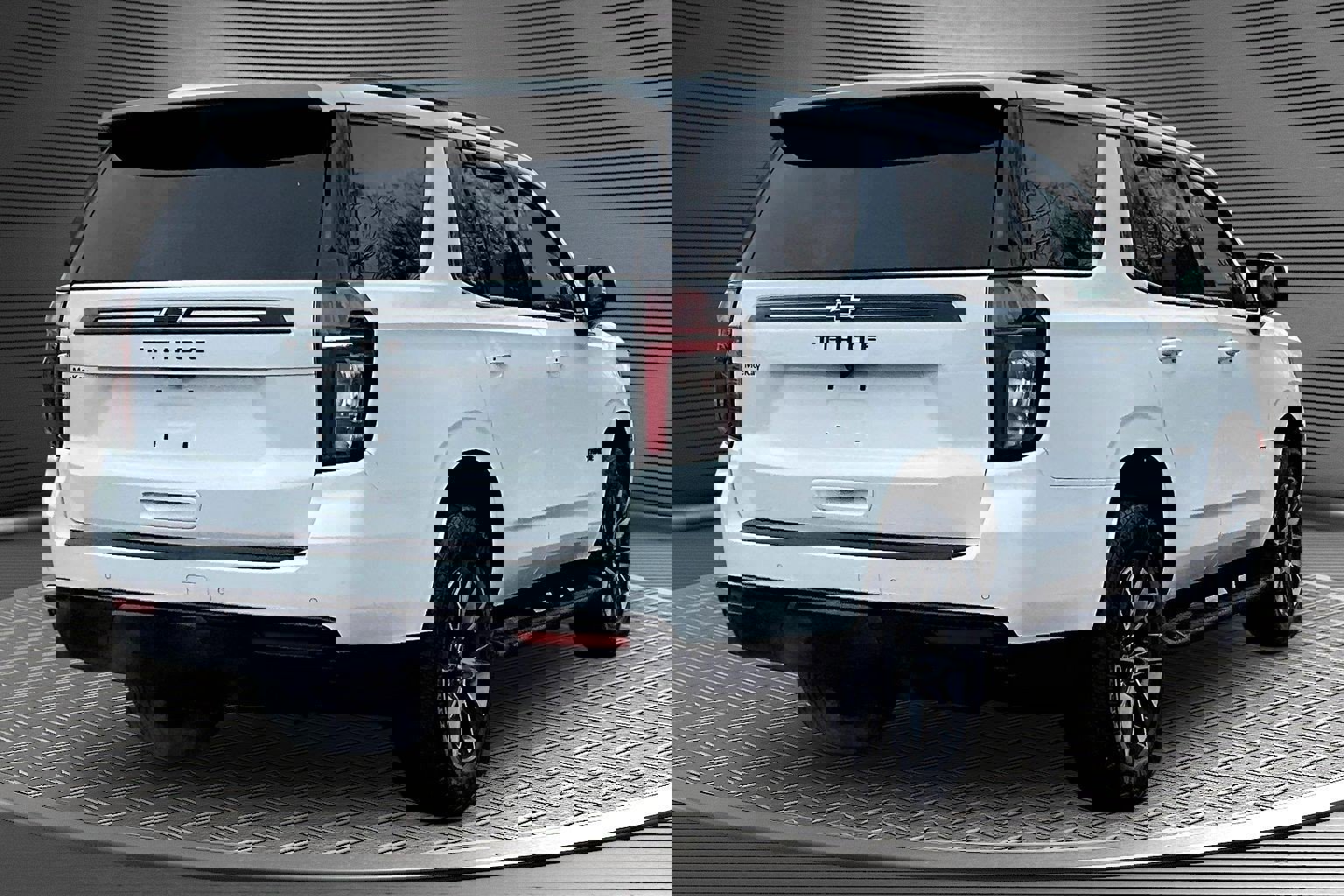 Used 2024 Chevrolet Tahoe Z71 w/ Luxury Package image 6