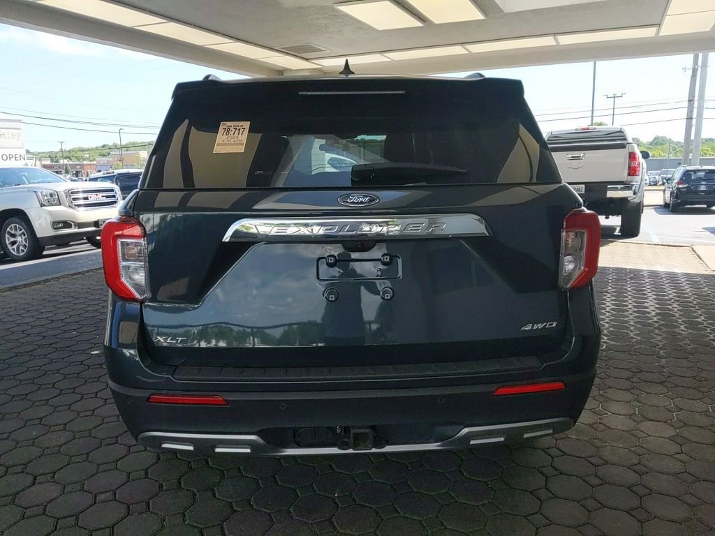 Used 2024 Ford Explorer XLT w/ Equipment Group 202A AWD/4WD image 7