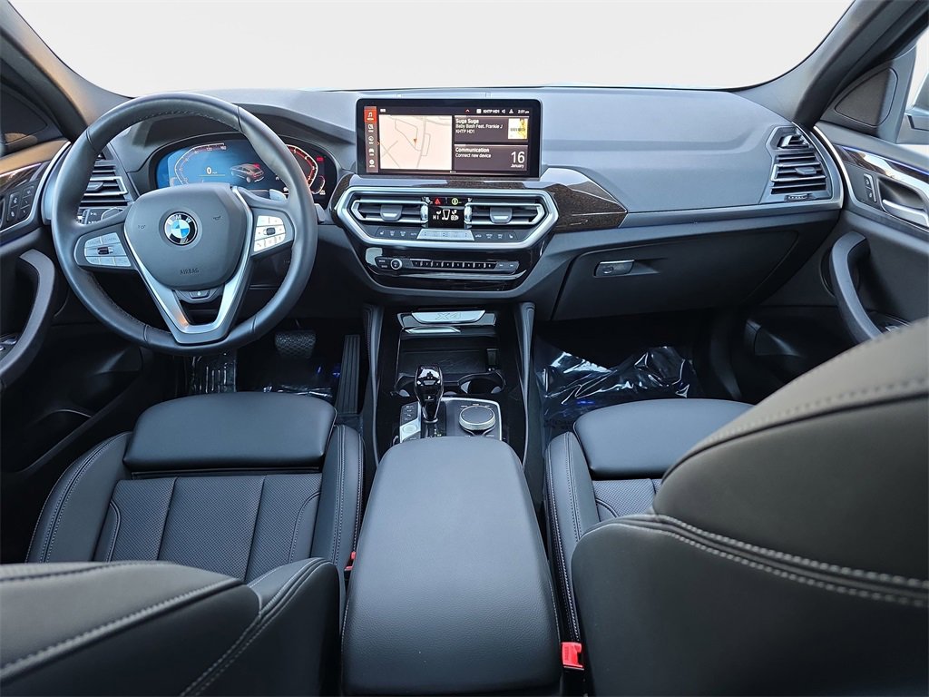 Used 2024 BMW X4 xDrive30i w/ Parking Assistance Package image 10