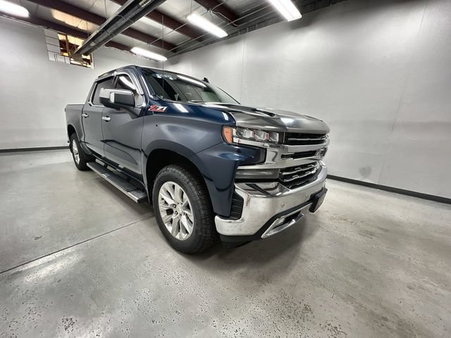 Certified 2020 Chevrolet Silverado 1500 LTZ w/ LTZ Premium Package AWD/4WD image 2