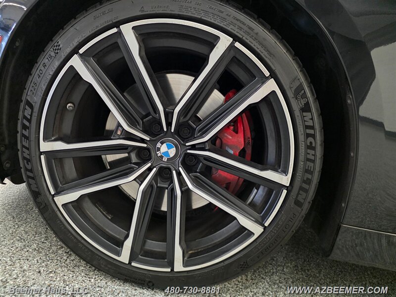 Used 2023 BMW 430i Coupe w/ M Sport Package RWD image 16