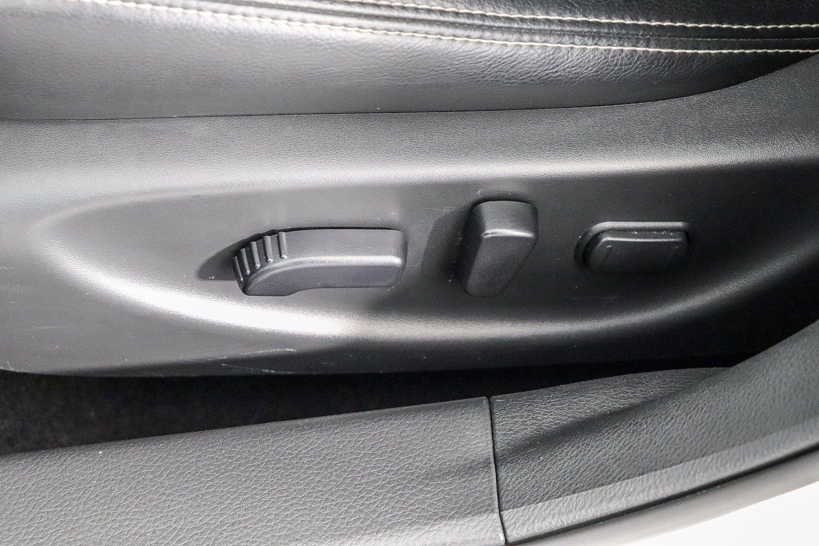 Used 2023 Nissan Maxima SV w/ Floor Mat Group image 20