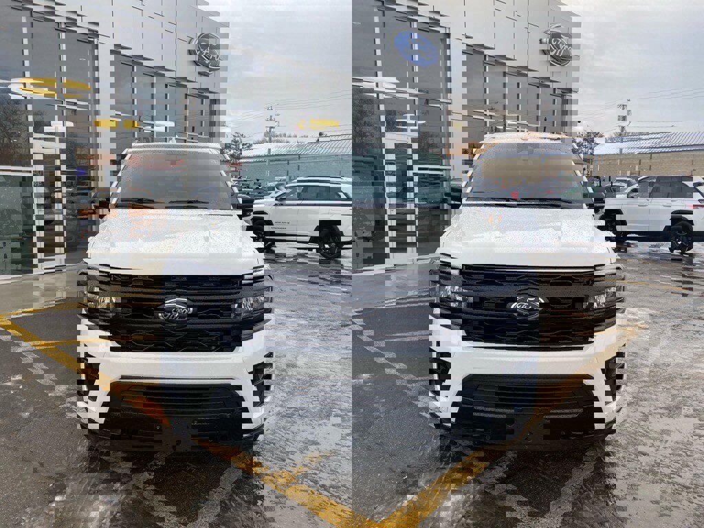 Used 2024 Ford Expedition Max Limited image 8