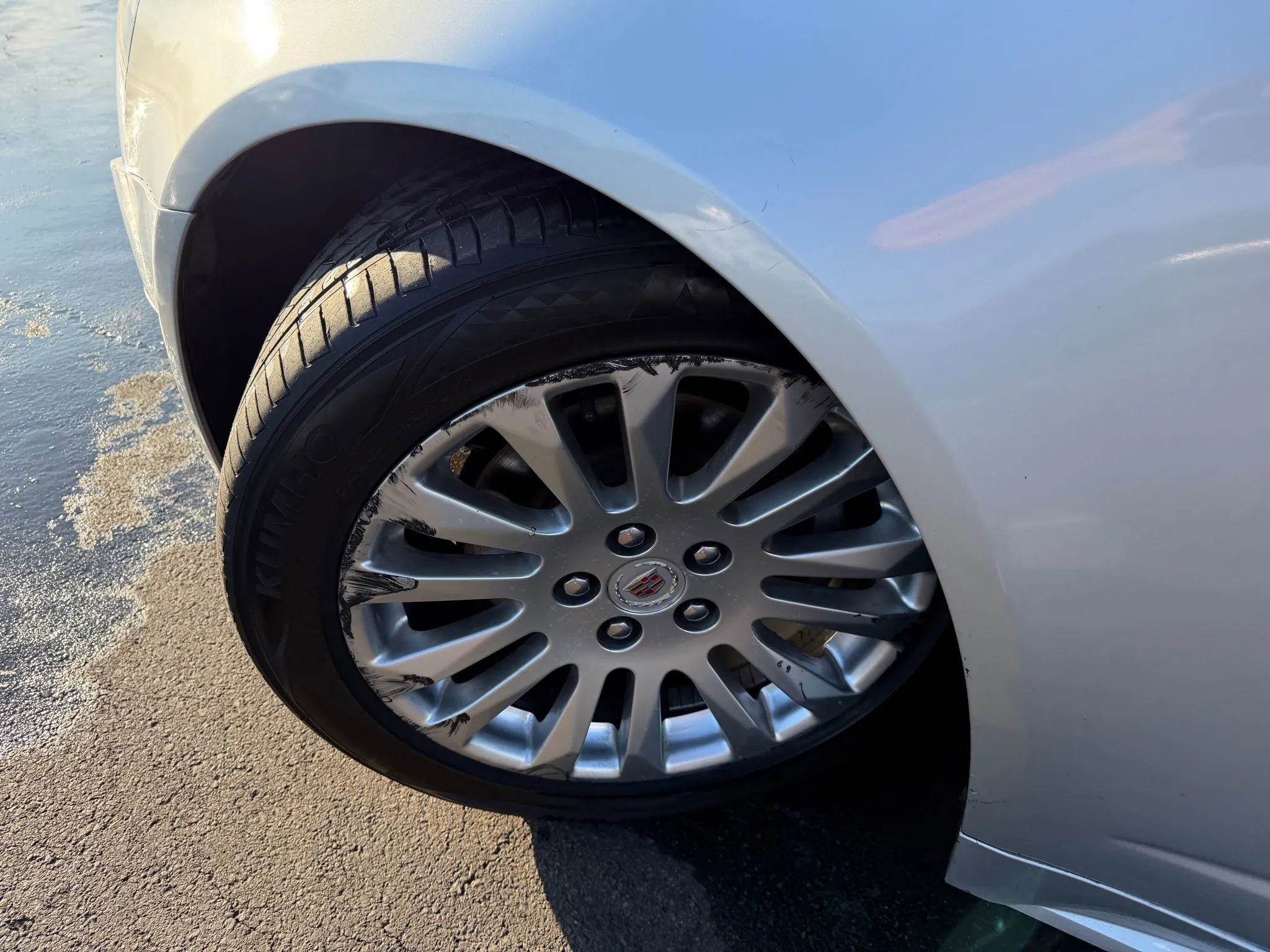 Used 2011 Cadillac CTS Premium image 41