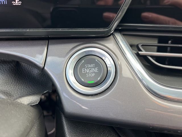 Used 2025 Chevrolet Trax ACTIV w/ Driver Confidence Package image 17