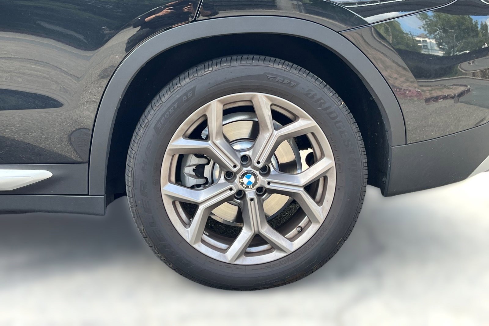 Used 2024 BMW X3 xDrive30i w/ Convenience Package AWD/4WD image 6