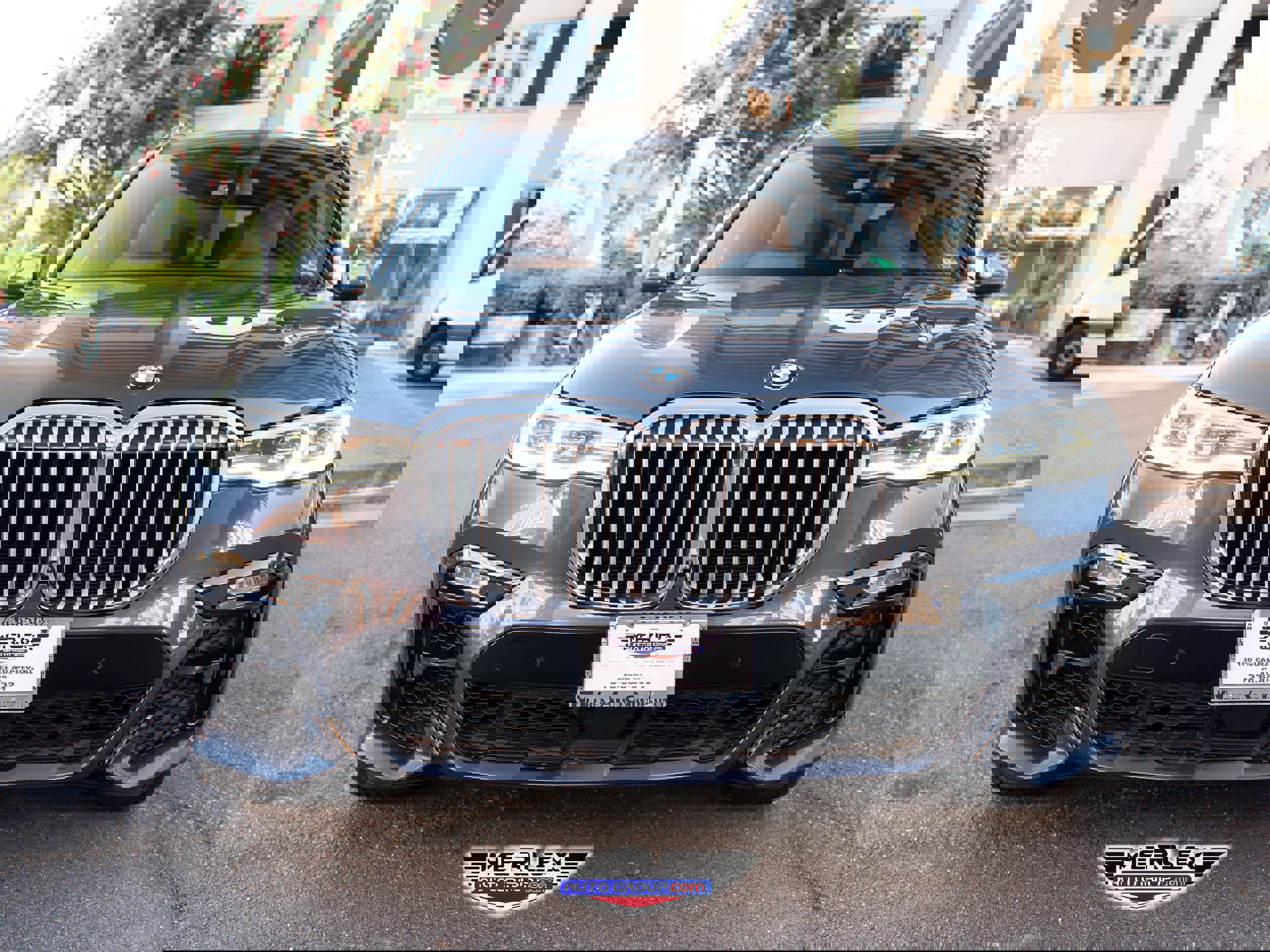 Used 2019 BMW X7 xDrive50i w/ Dynamic Handling Package image 2