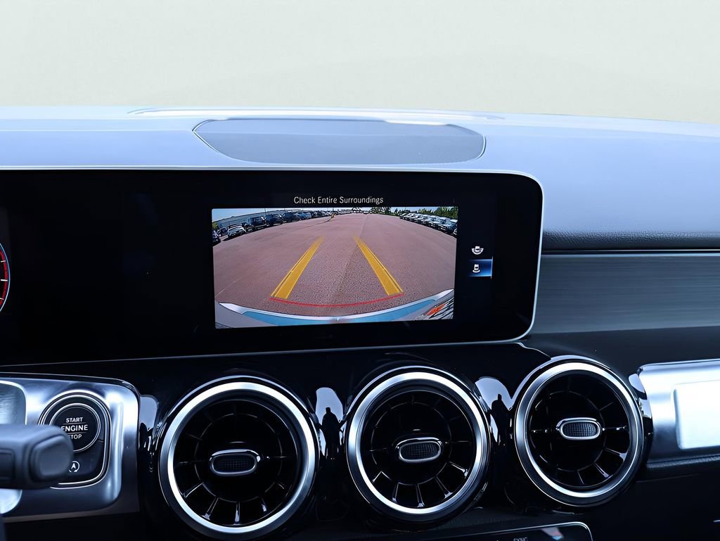 Used 2020 Mercedes-Benz GLB 250 4MATIC image 24