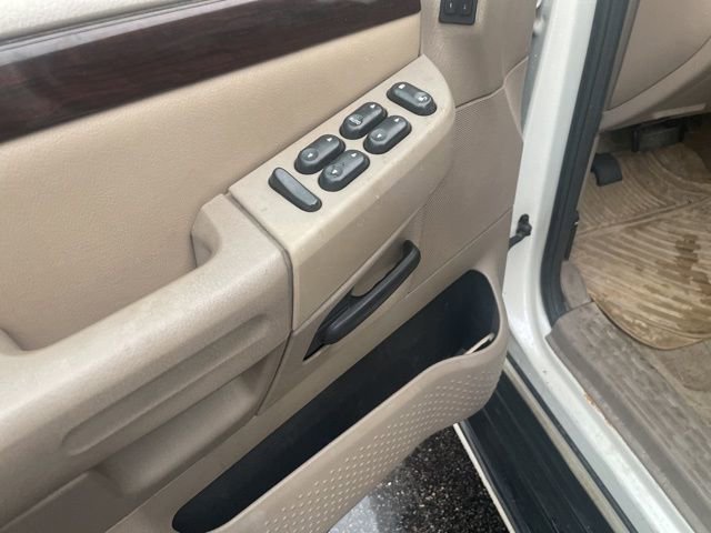 Used 2003 Ford Explorer Limited AWD/4WD image 15