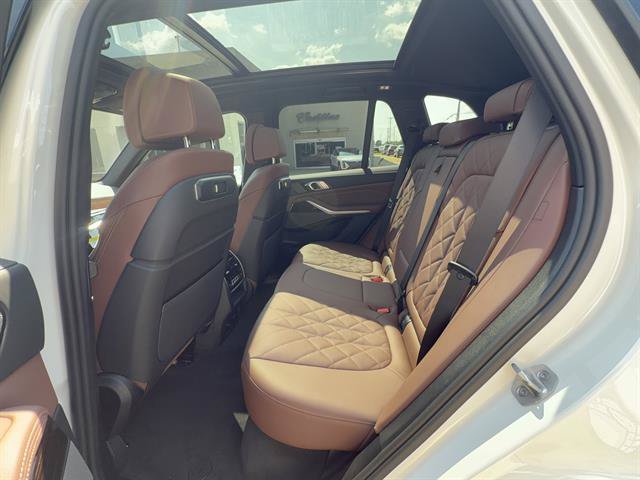 New 2026 BMW X5 xDrive50e AWD/4WD image 28