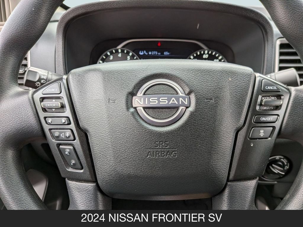 Used 2024 Nissan Frontier SV w/ Technology Package AWD/4WD image 12