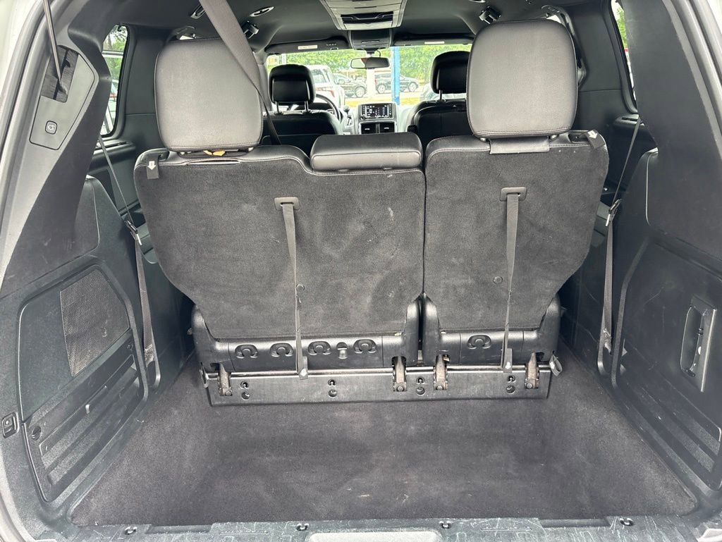 Used 2014 Dodge Grand Caravan R/T w/ Safety Sphere Group FWD image 30