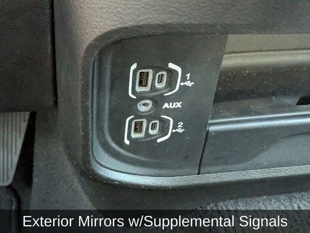 Used 2024 RAM 2500 Big Horn w/ Bed Utility Group image 22