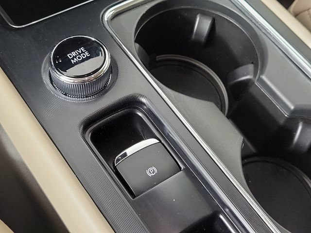 Used 2023 Lincoln Corsair FWD image 32