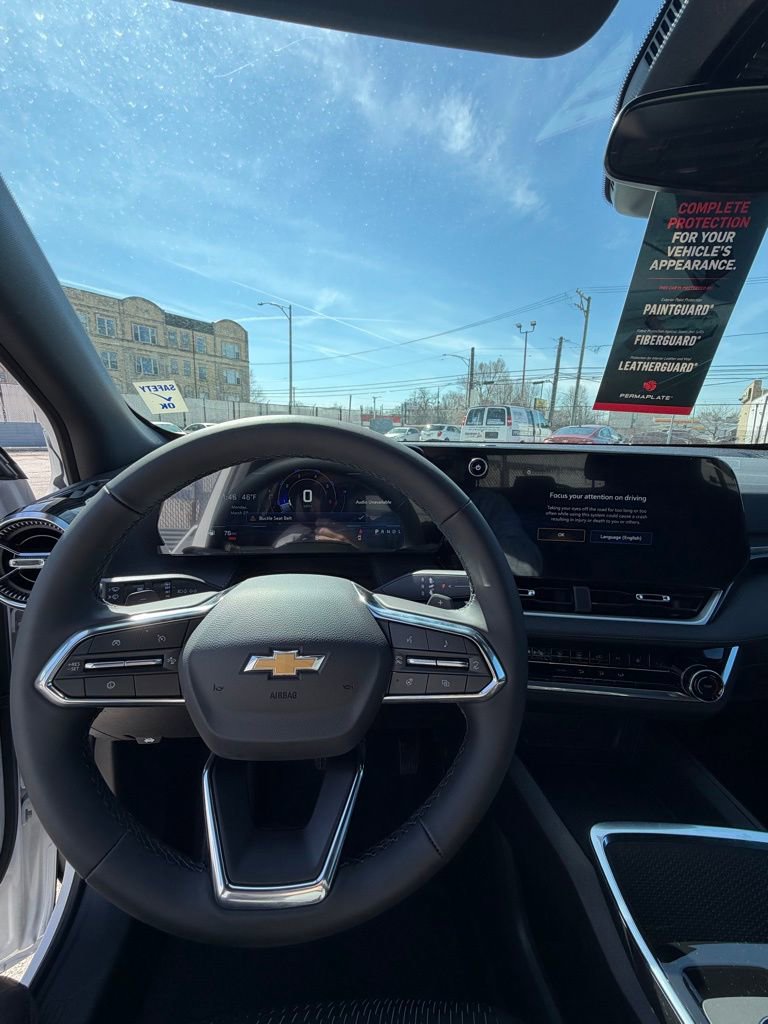 New 2026 Chevrolet Equinox LT image 7