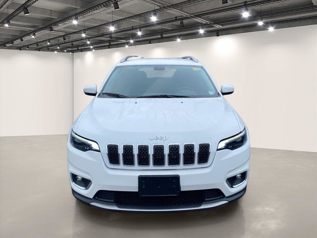 Used 2019 Jeep Cherokee Limited AWD/4WD image 2