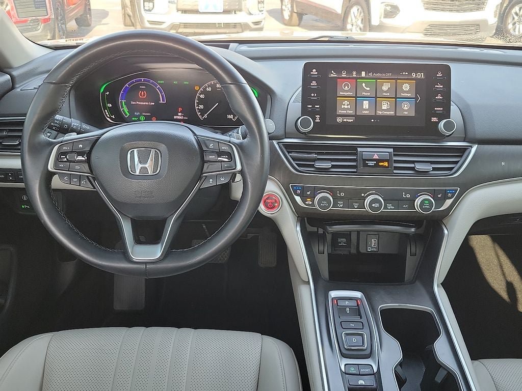 Used 2019 Honda Accord Touring image 10